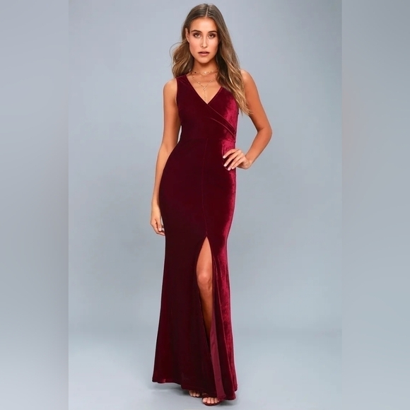 Lulus Dresses & Skirts - 🎄Lulu's Crushin' It Burgundy Velvet Maxi Dress, Size XS